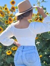 Load image into Gallery viewer, Volume Sleeve Sweater Top
